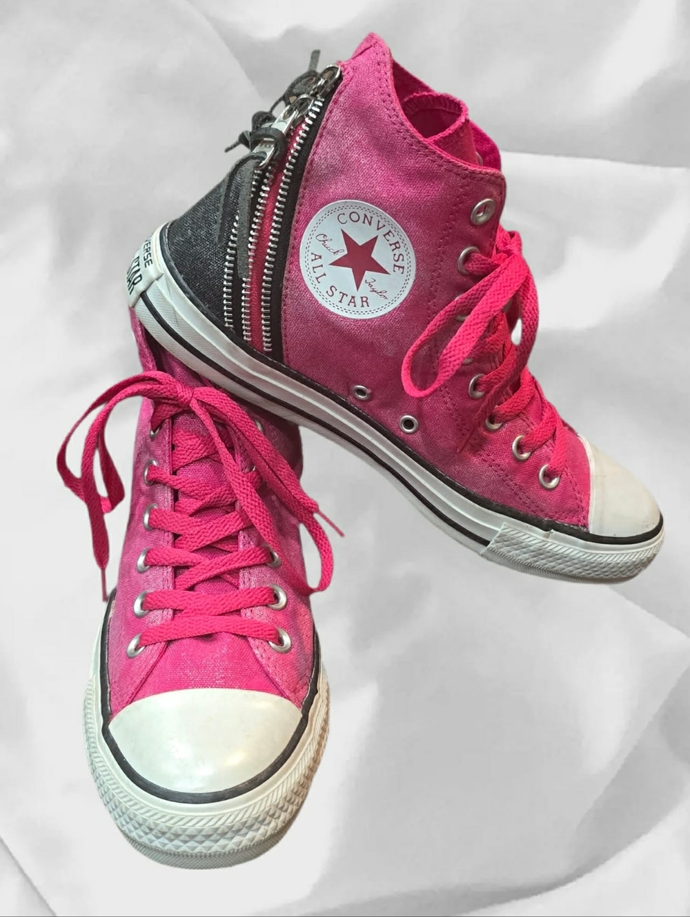 Converse Chuck Taylor All Stars Tri-Zip High Top Sneakers